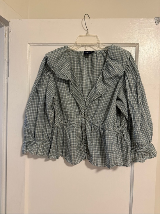 GAP Tops - GAP blue Plaid Ruffle Button-Up Blouse